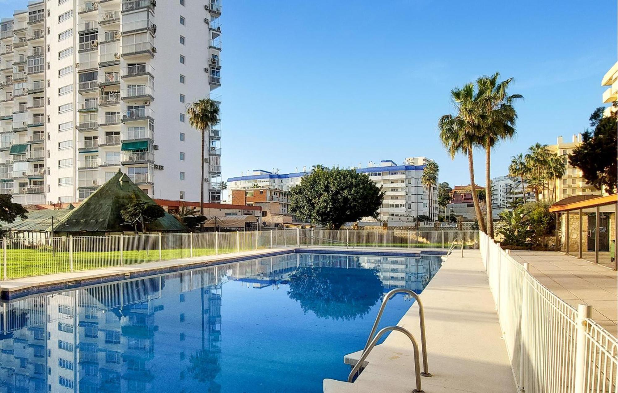 Cozy In With Swimming Pool Apartment *