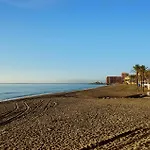 Cozy Apartment In Benalmadena With Swimming Pool