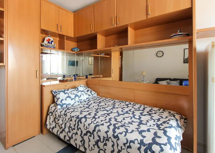 Cozy Apartment In Benalmadena With Swimming Pool