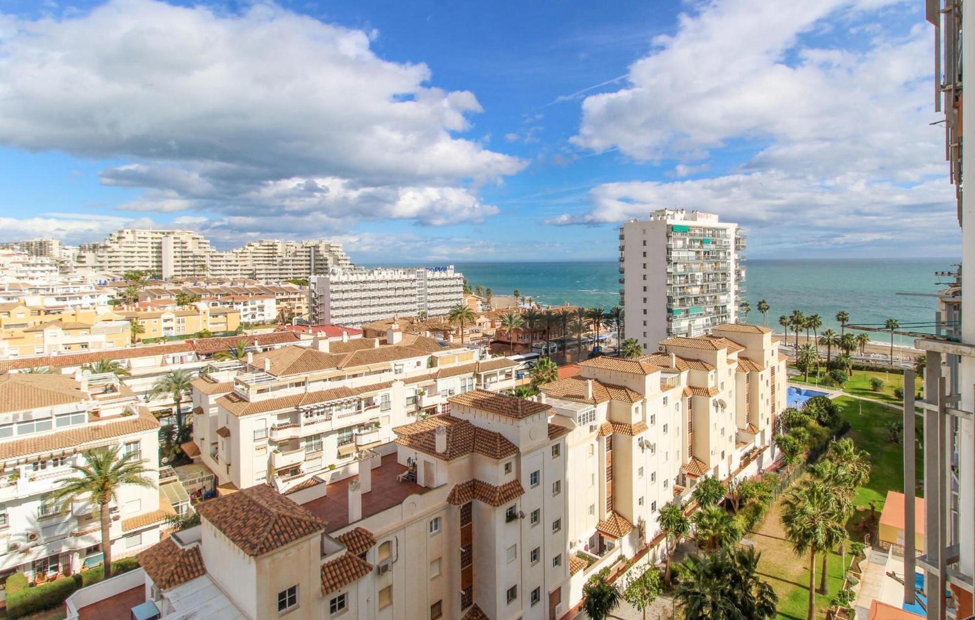 Cozy In With Swimming Pool Benalmadena
